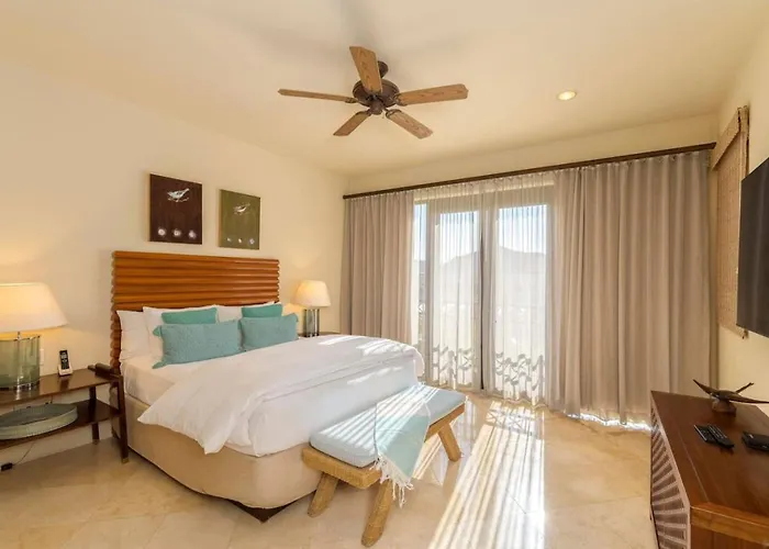 2 Bd 5-star Beachfront Hacienda * Cabo San Lucas